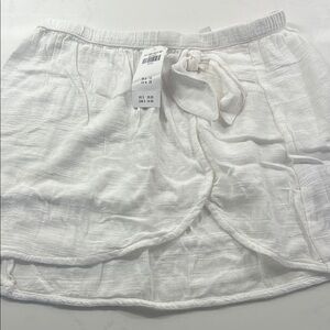 Abercrombie White Textured Skirt with Tie Waist